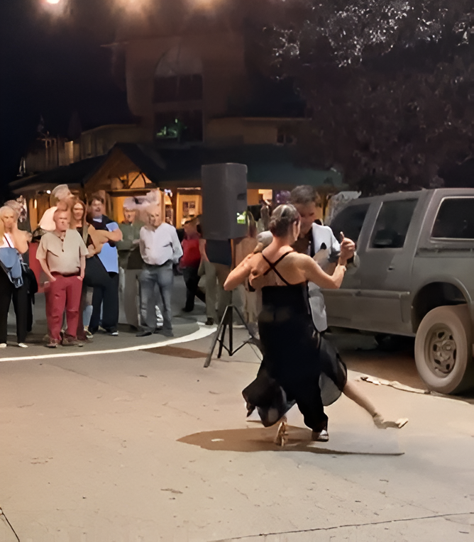 SMA se viste de tango para su encuentro anual